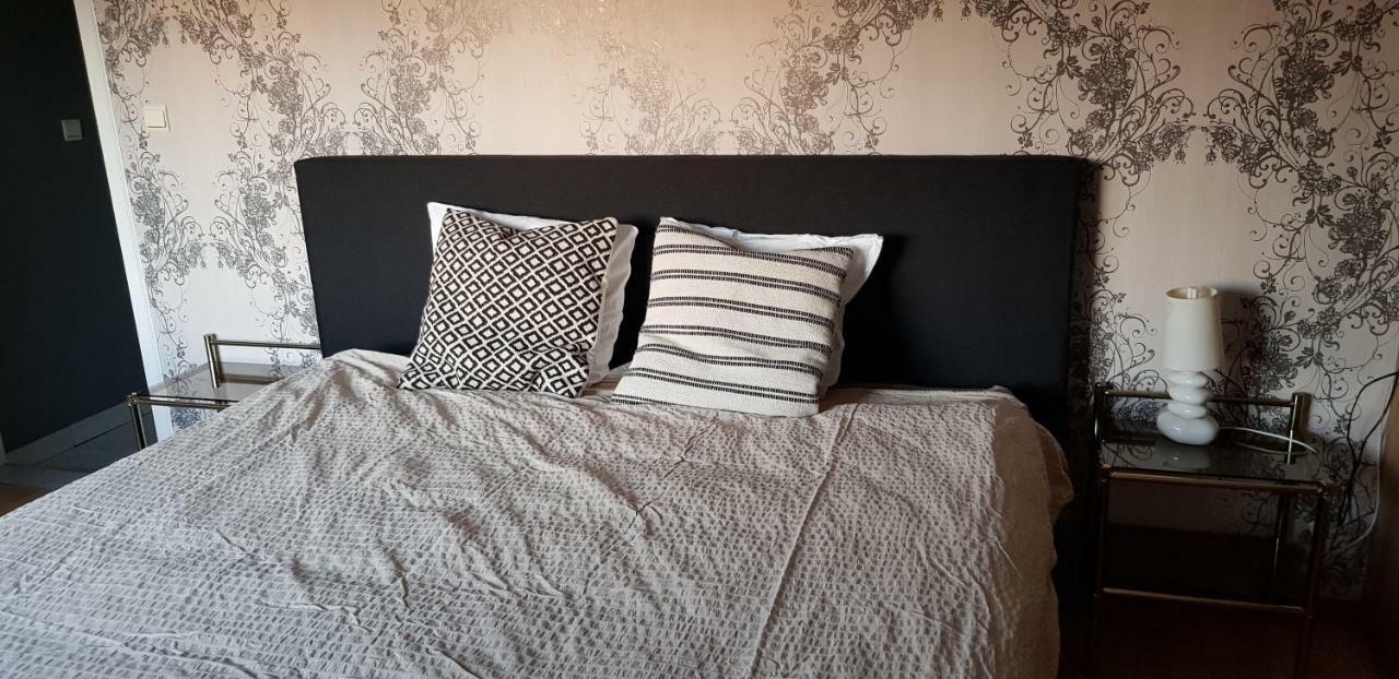 Appartement All In & Zwembad Leopoldsburg Εξωτερικό φωτογραφία